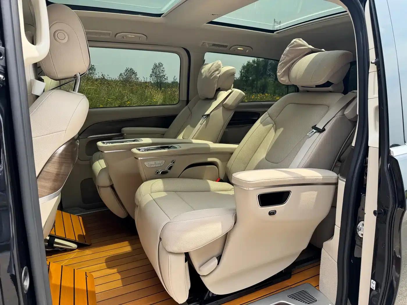 Mercedes-Benz V-Class 2020 V 260 L Long Wheelbase Luxury Edition — миниатюра 8