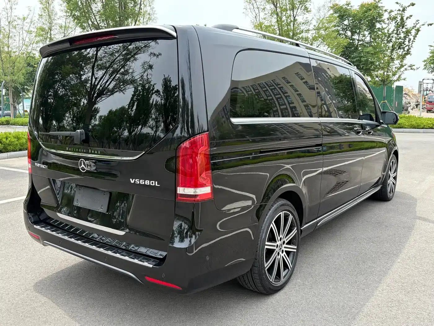 Mercedes-Benz V-Class 2022 V 260 L Long Wheelbase Luxury Edition — миниатюра 13