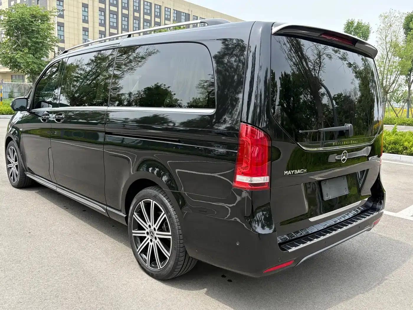 Mercedes-Benz V-Class 2022 V 260 L Long Wheelbase Luxury Edition — миниатюра 14