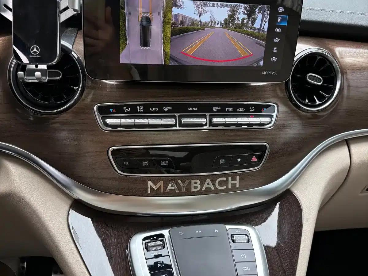 Mercedes-Benz V-Class 2022 V 260 L Long Wheelbase Luxury Edition — миниатюра 7
