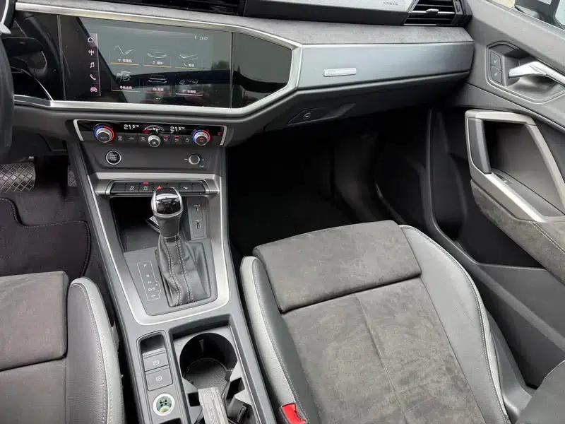 Audi Q3 2021 35 TFSI Fashion Dynamic Edition — миниатюра 21