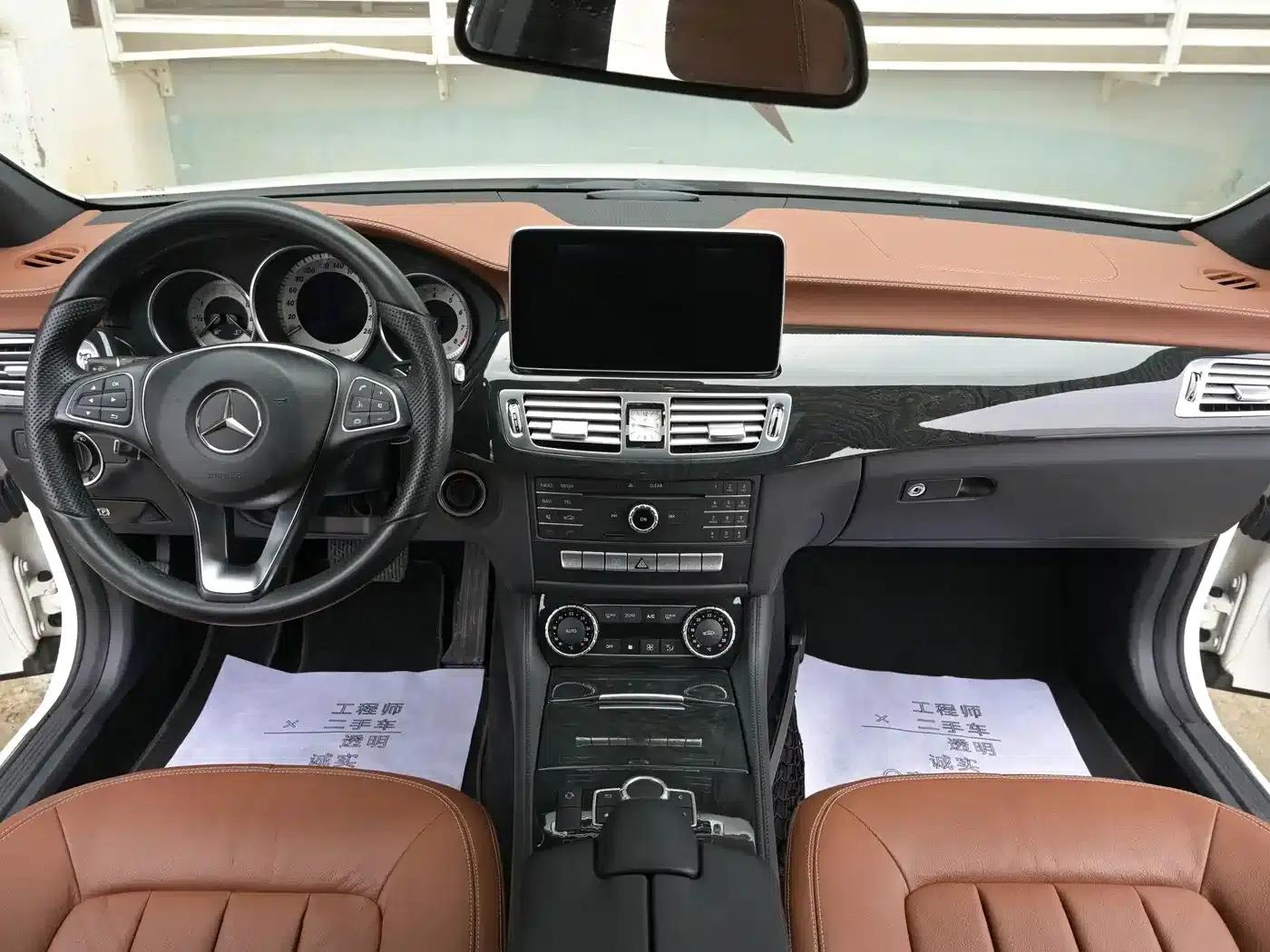 2015 Mercedes-Benz CLS 320 — миниатюра 10