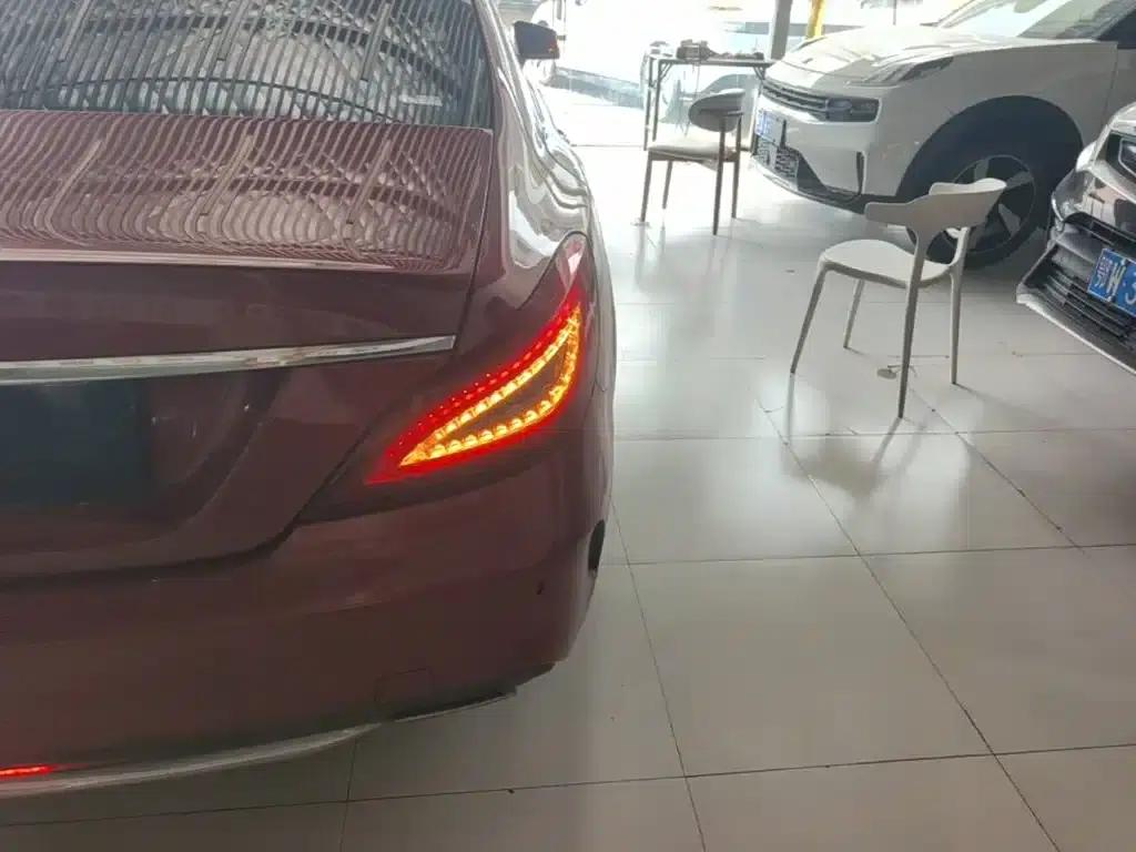 2015 Mercedes-Benz CLS 260 — миниатюра 8
