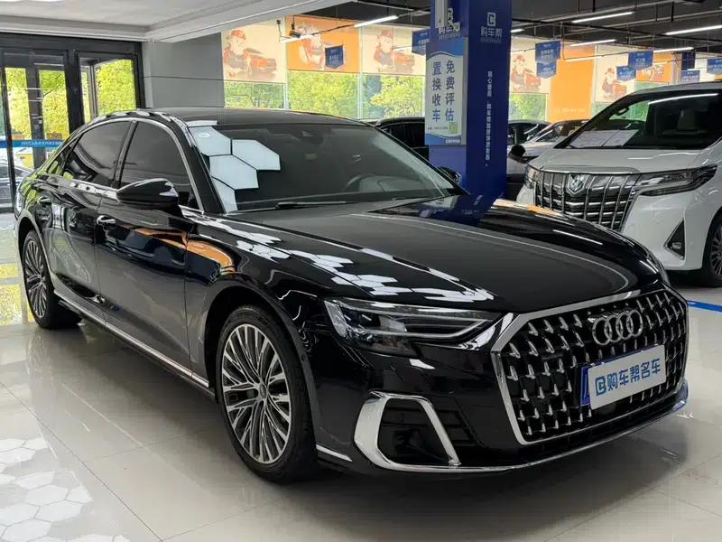 2024 Audi A8 A8L 50 TFSI quattro Premium Edition — миниатюра 3