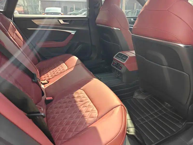 Audi A7L 2025 45 TFSI quattro Black Knight Edition — миниатюра 10