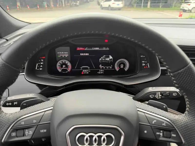 Audi Q8 2019 55 TFSI Dynamic Edition — миниатюра 12