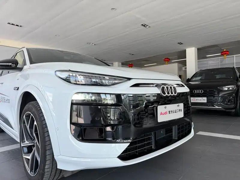 Audi Q6L e-tron 2026 First Edition — миниатюра 12