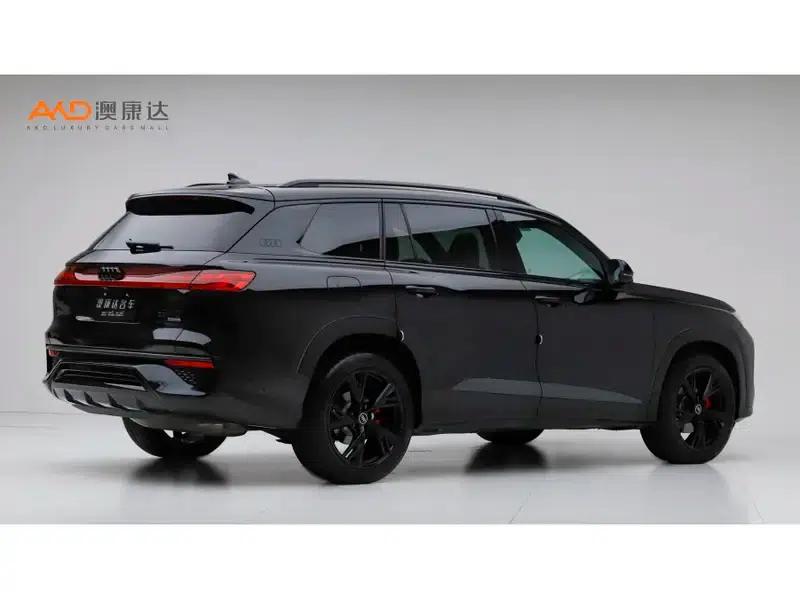 Audi Q6 2024 50TFSI quattro Black Knight Edition Flying Rider Package 6-seater — миниатюра 4