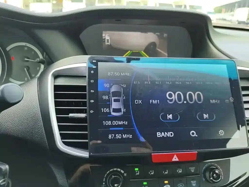 2016 Honda Accord 2.0L Comfort Edition — миниатюра 13