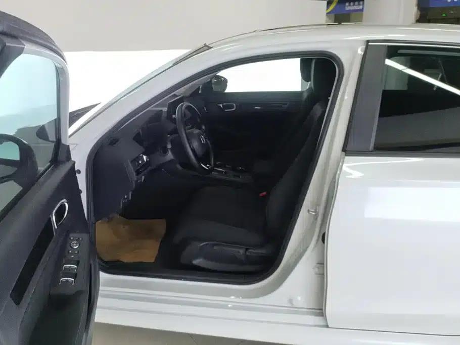 2023 Civic 240TURBO CVT Sport Edition — миниатюра 9