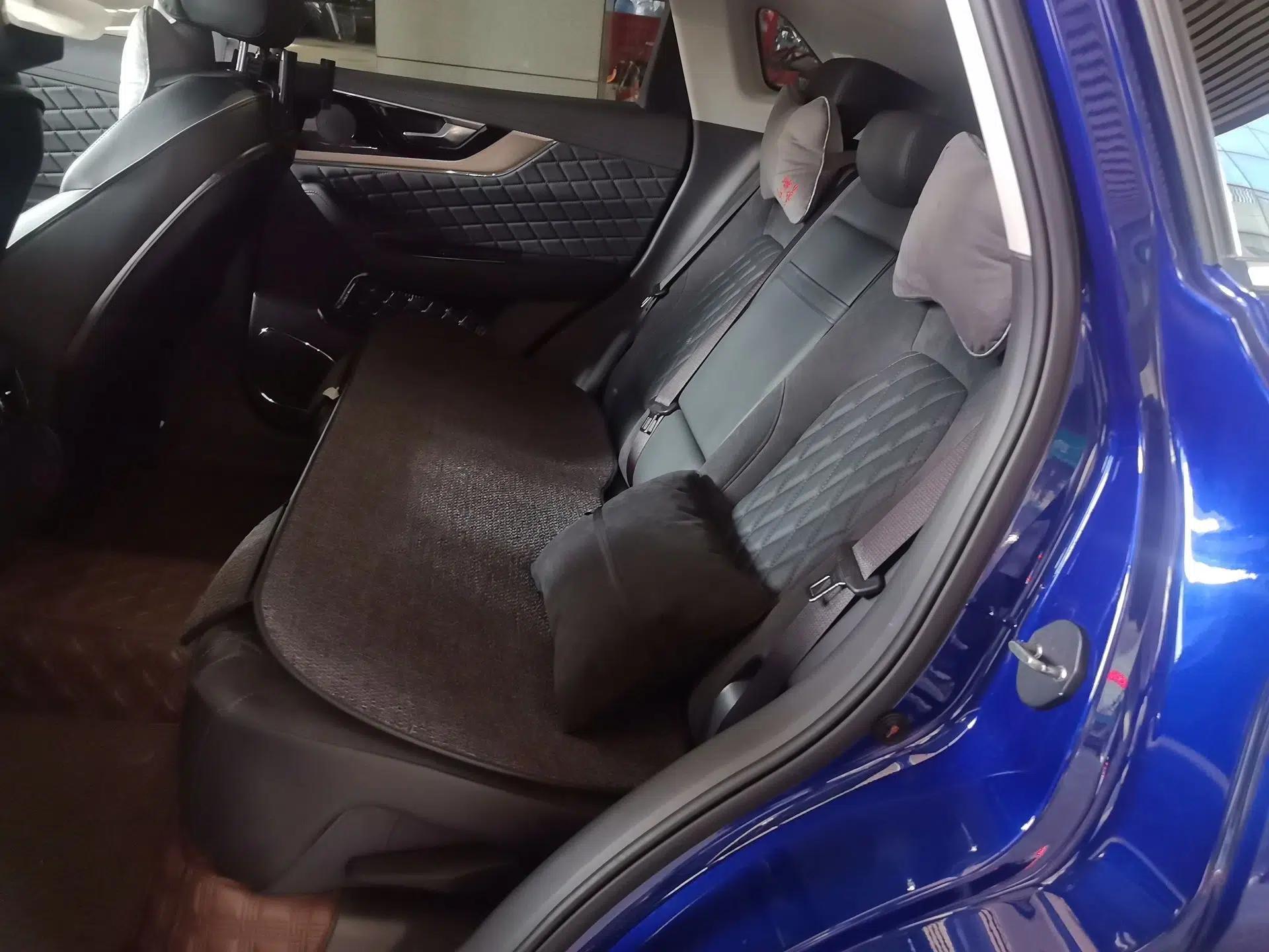 Hongqi HS5 2019 2.0T Smart Connect Flagship All-Wheel-Drive Version — миниатюра 17