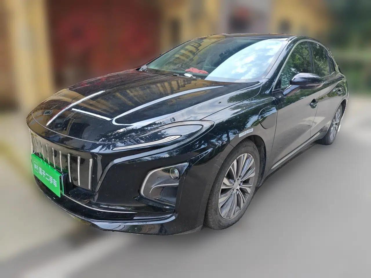 Hongqi E-QM5 2023 620km PLUS — миниатюра 1