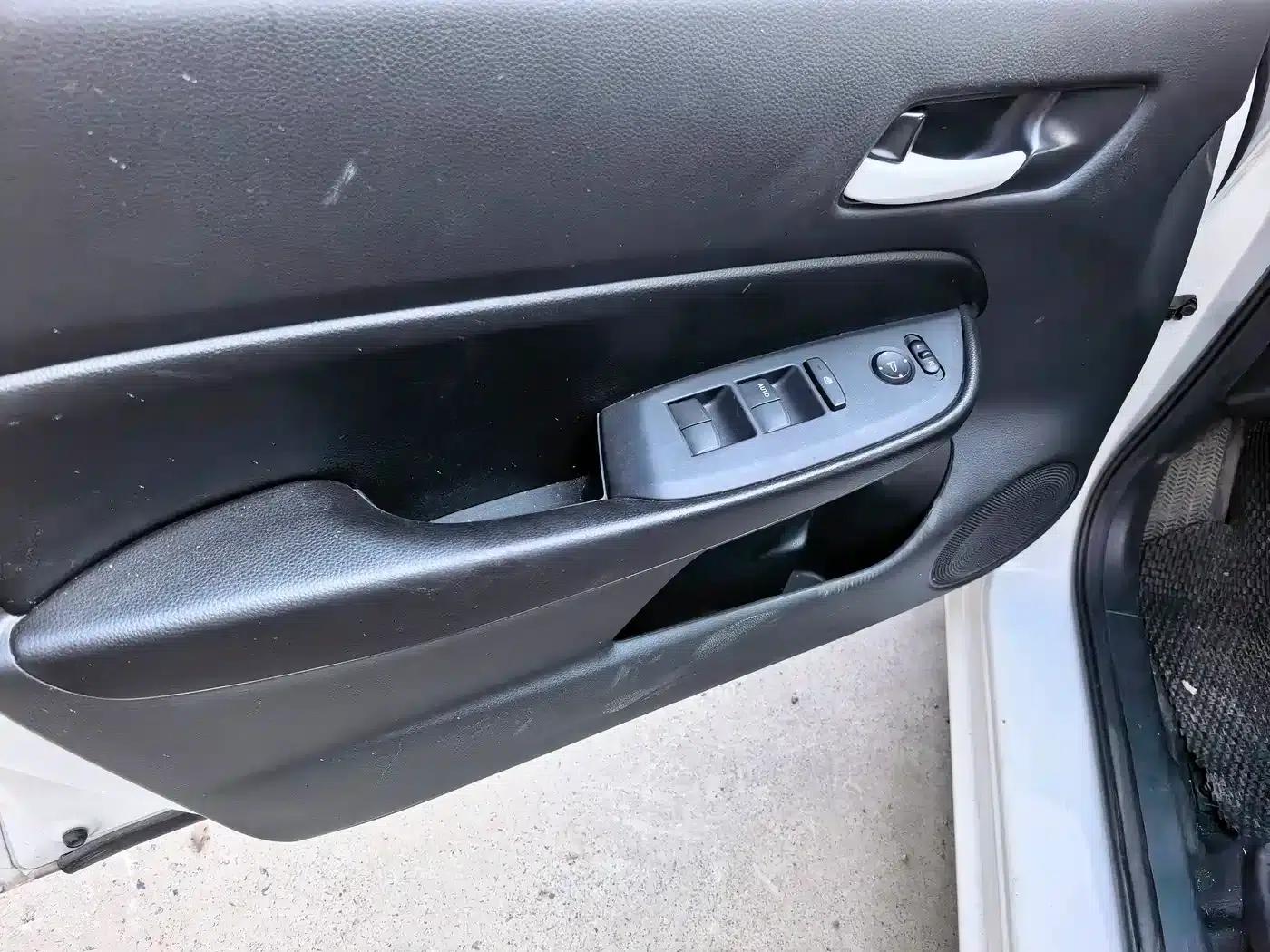 Honda Fit 2021 1.5L CVT Sport Edition — миниатюра 10