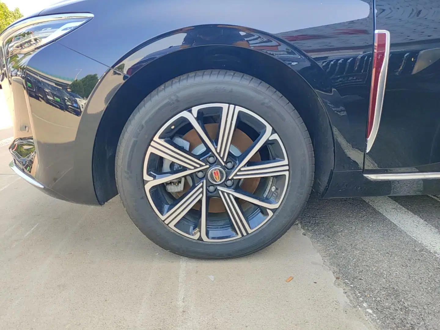 Hongqi H5 PHEV 2025 130 Super Hybrid Version — миниатюра 10