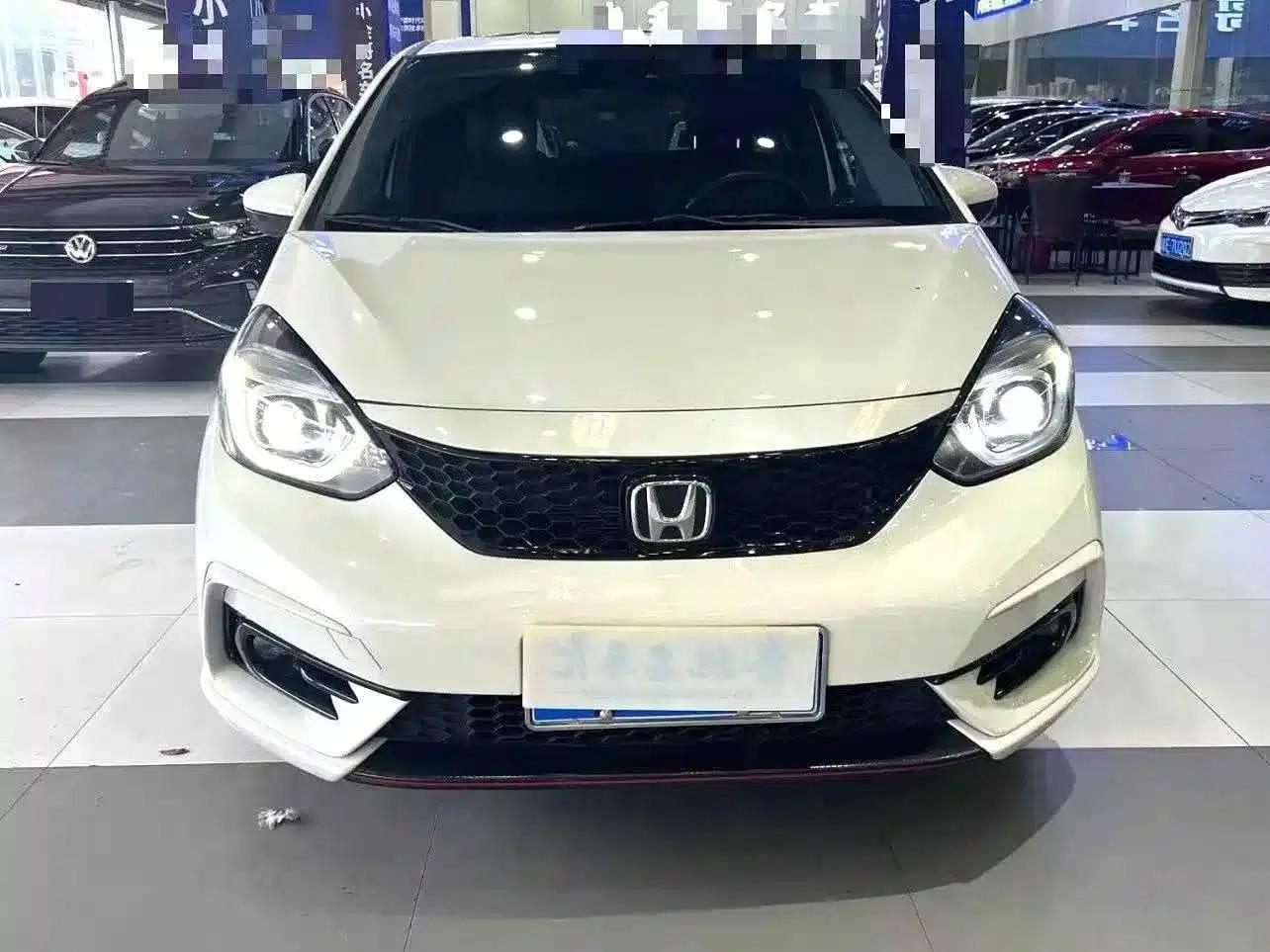 LIFE 2021 1.5L CVT SPO-SS Dynamic Edition — миниатюра 2