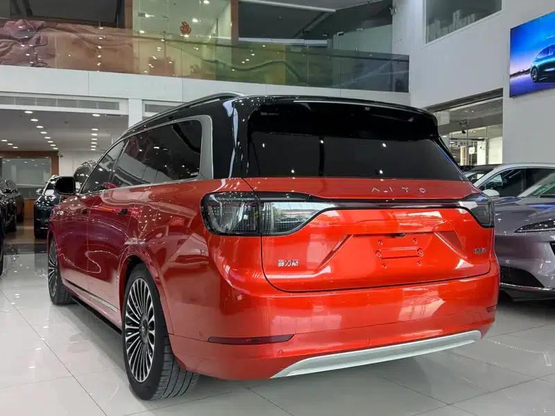 Wenjie M9 2024 Extended Range Ultra 5-Seater — миниатюра 4