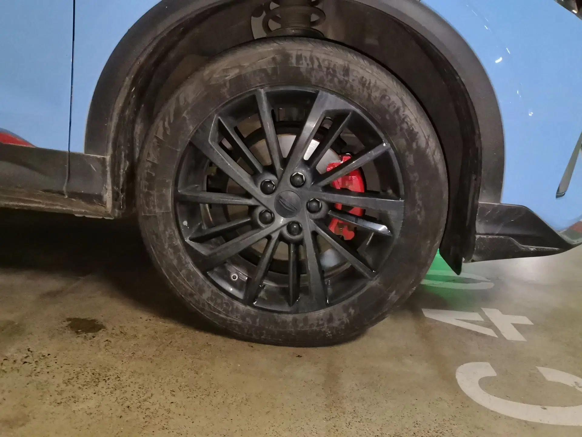 Geely Auto Coolray 2021 1.5TD DCT Starry Edition — миниатюра 5