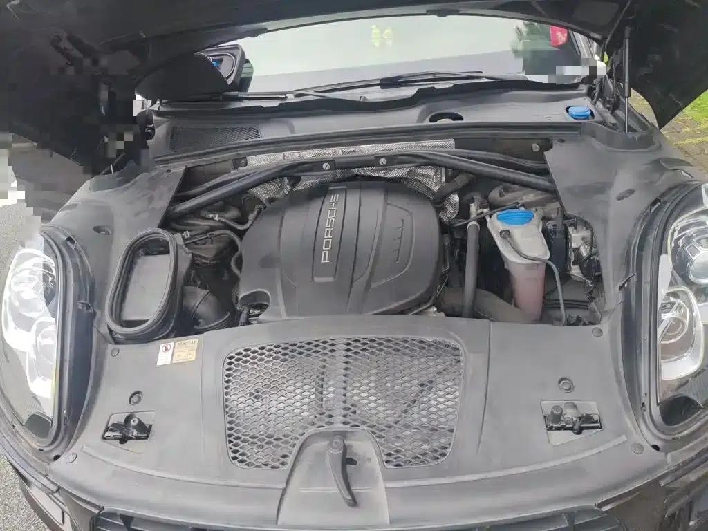 2017 Macan 2.0T — миниатюра 21