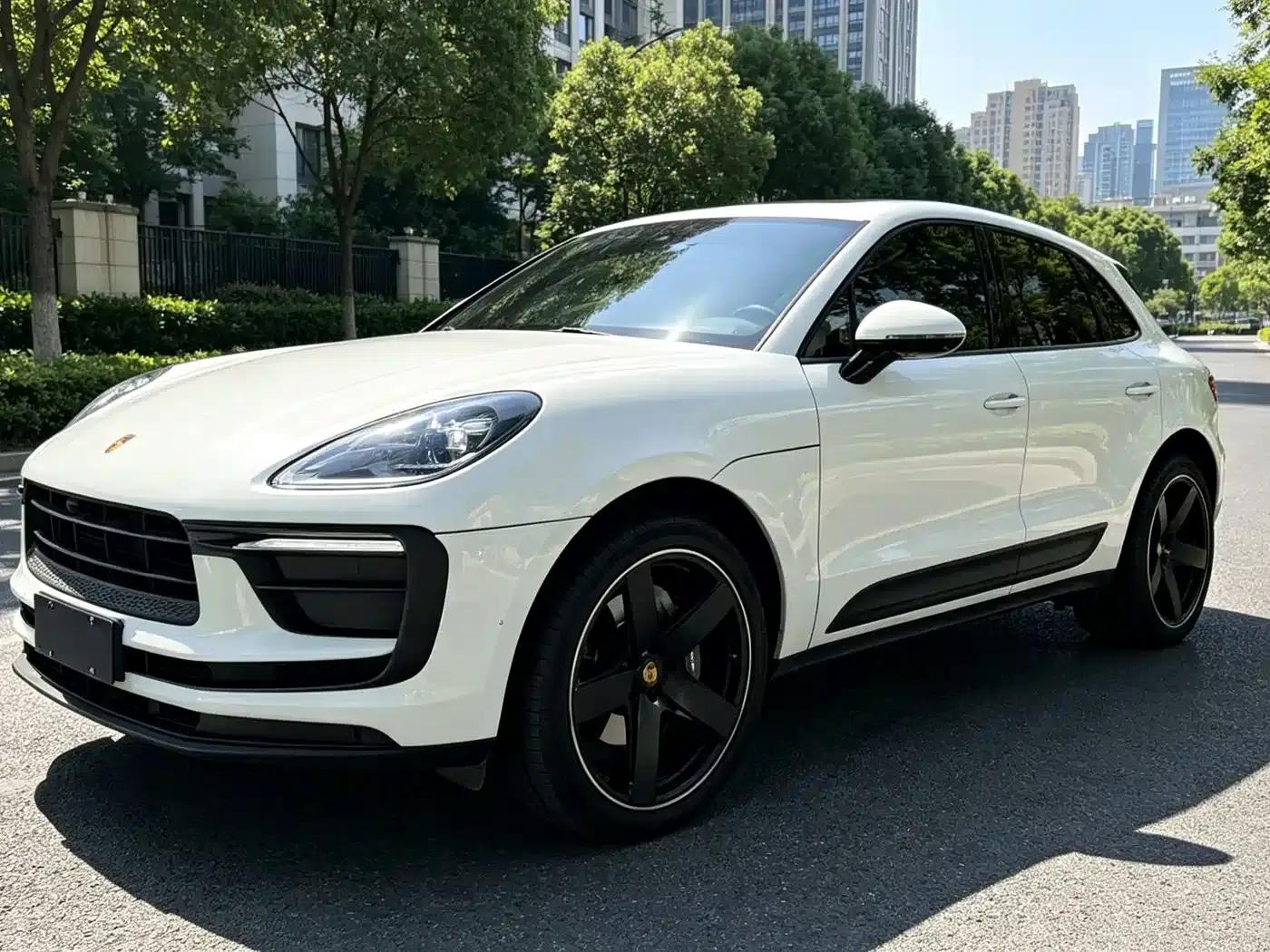 2023 Macan 2.0T — миниатюра 1