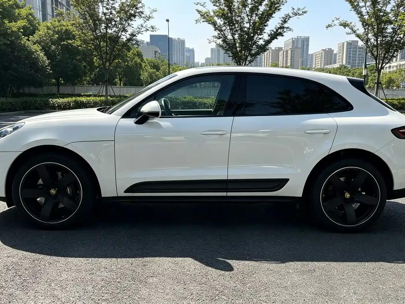 2023 Macan 2.0T — миниатюра 3