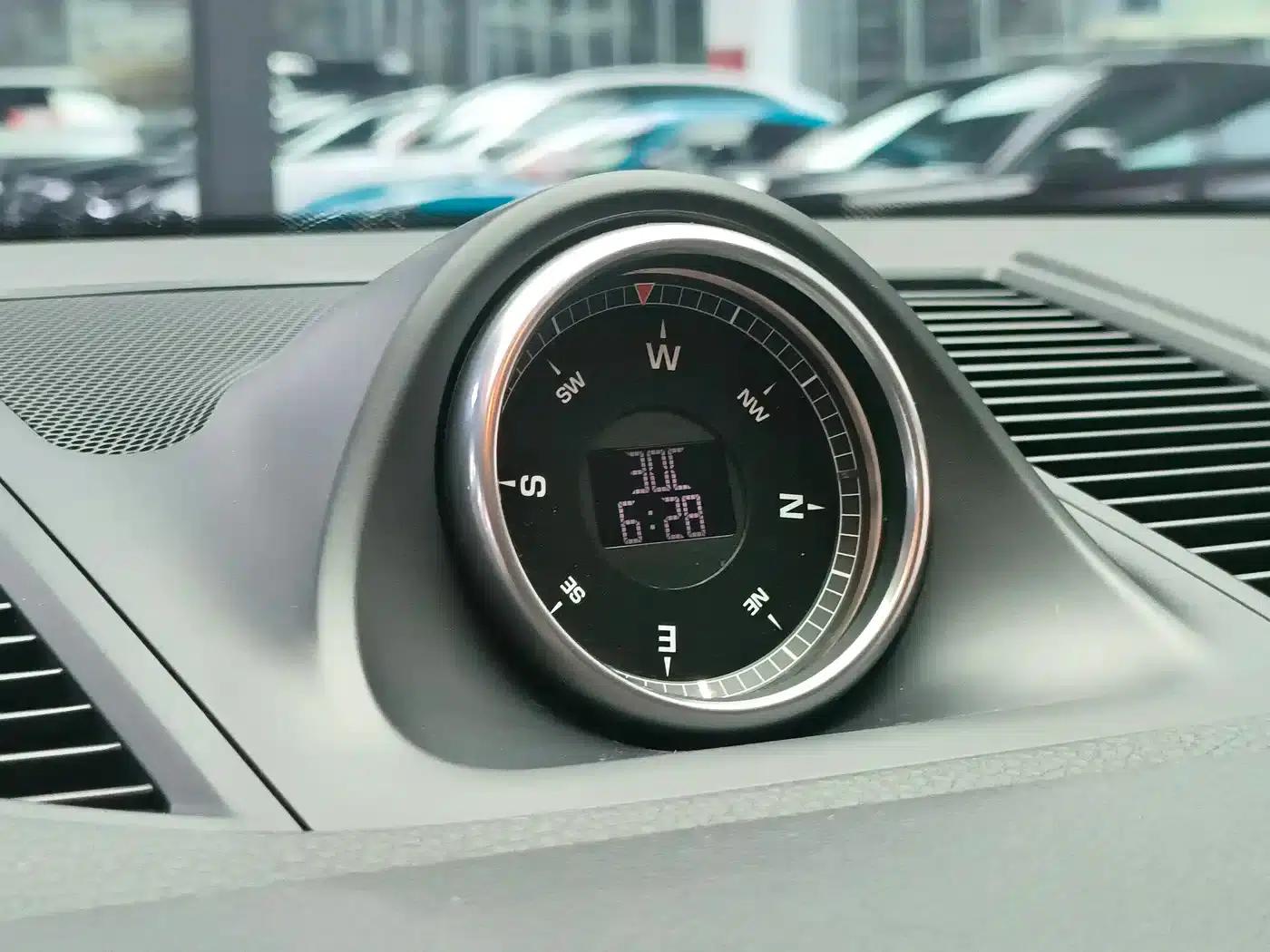 2020 Macan 2.0T — миниатюра 12
