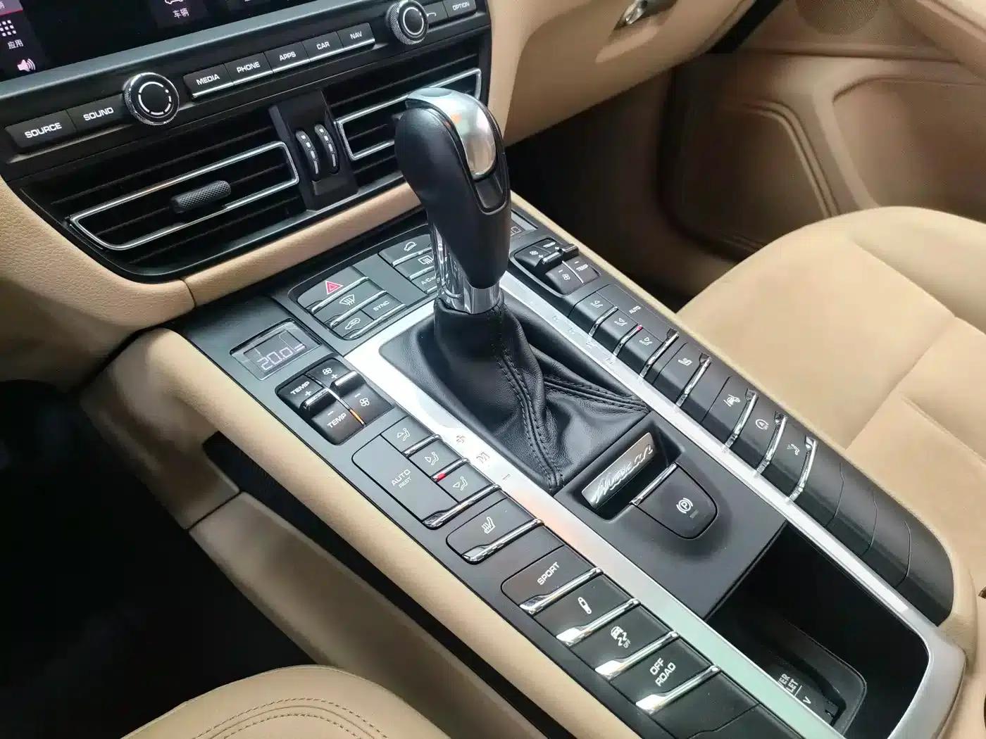 2020 Macan 2.0T — миниатюра 10