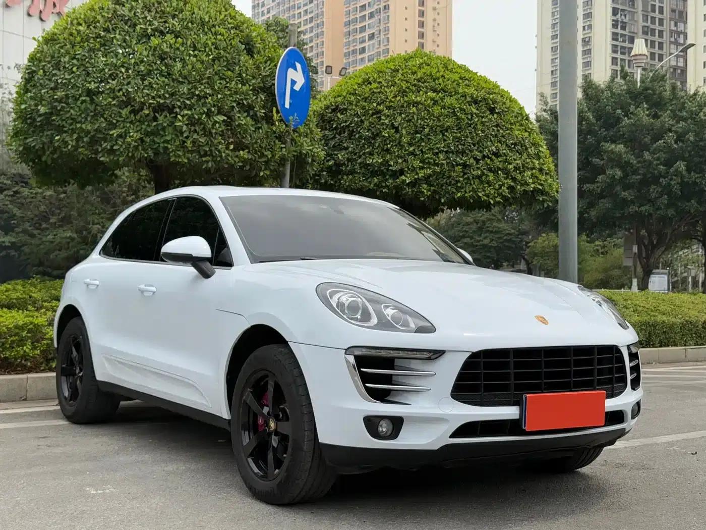 2014 Macan 2.0T — миниатюра 3