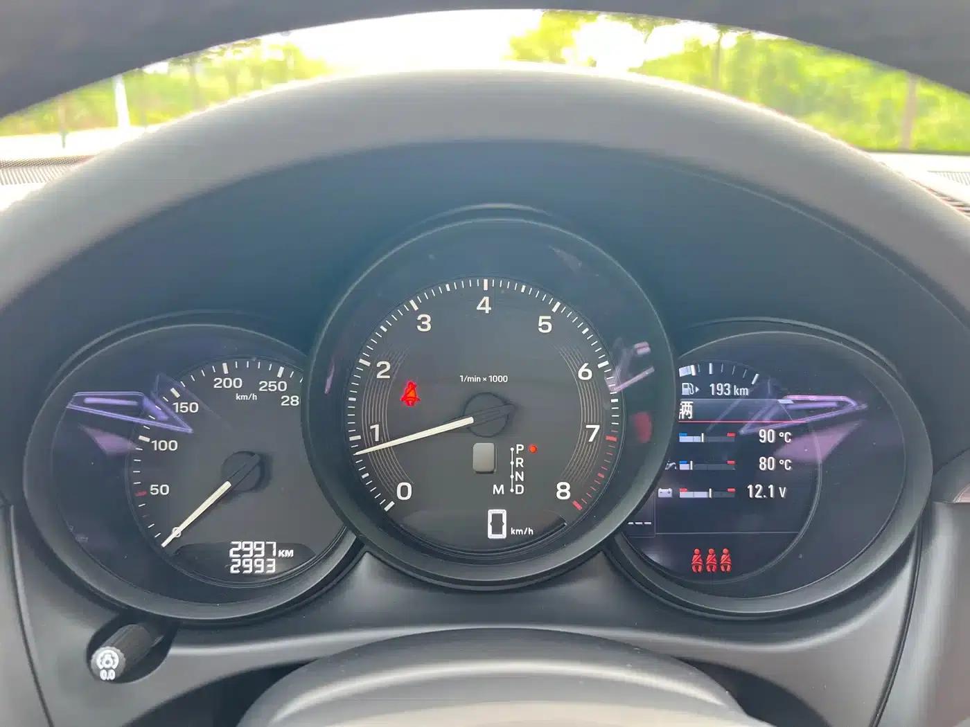 2026 Macan 2.0T Dream Edition — миниатюра 10