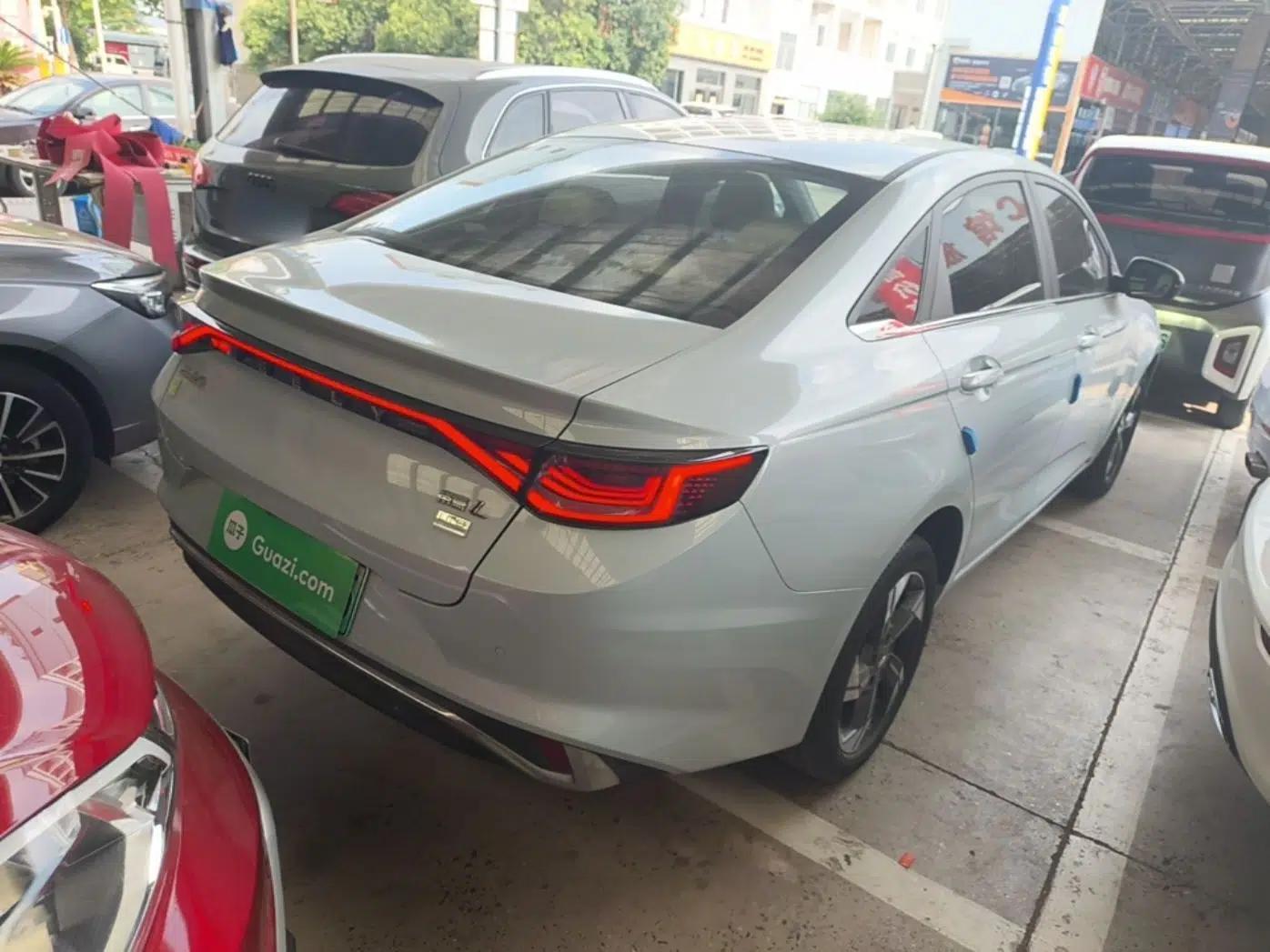 Geely Auto Emgrand L HiP 2022 1.5TD-DHT Pro 100KM Super Swift — миниатюра 6