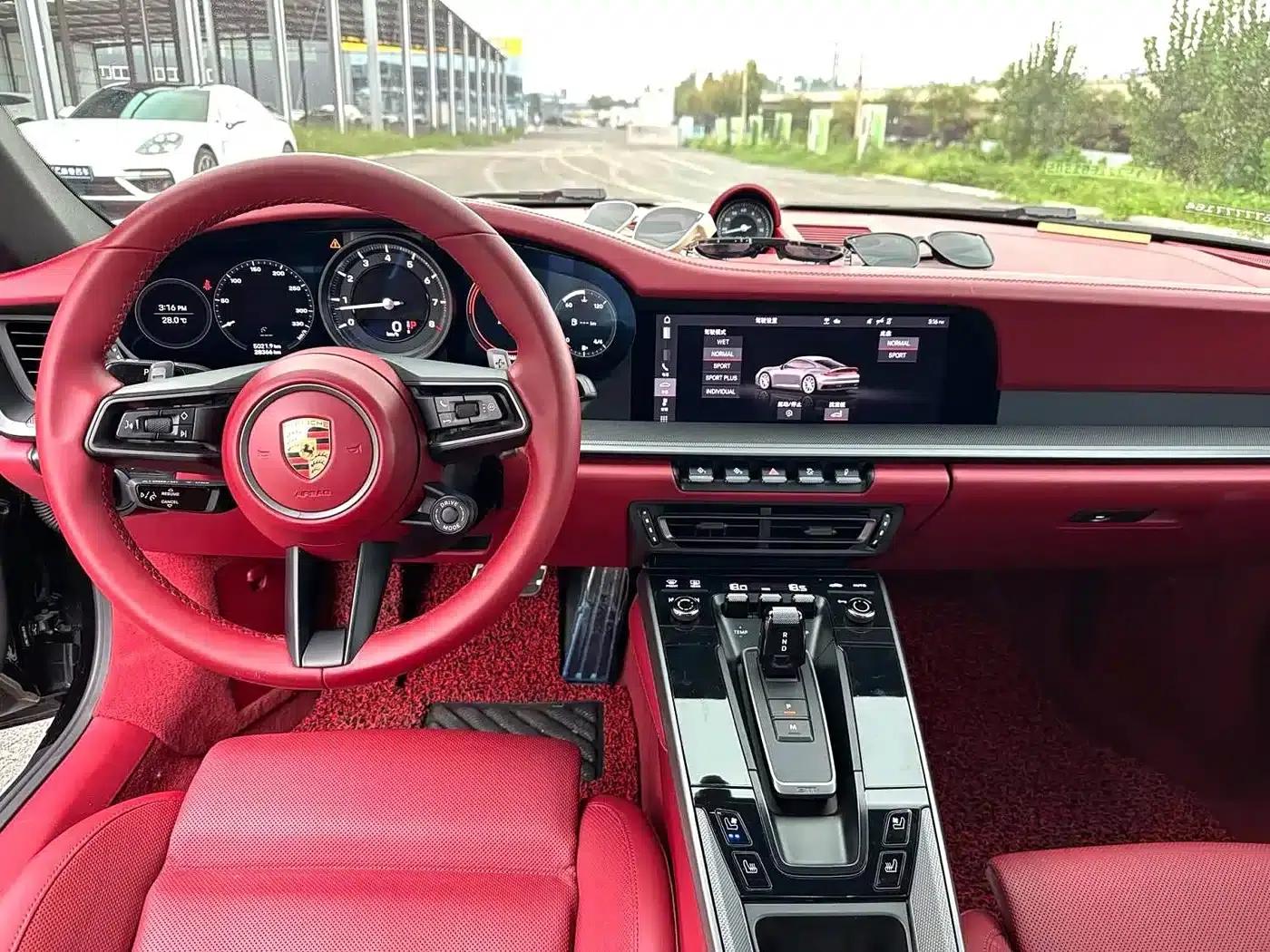 Porsche 911 2020 Carrera 3.0T — миниатюра 7