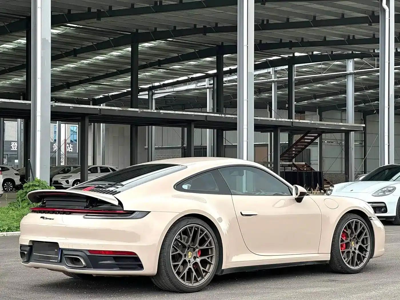 Porsche 911 2020 Carrera 3.0T — миниатюра 8