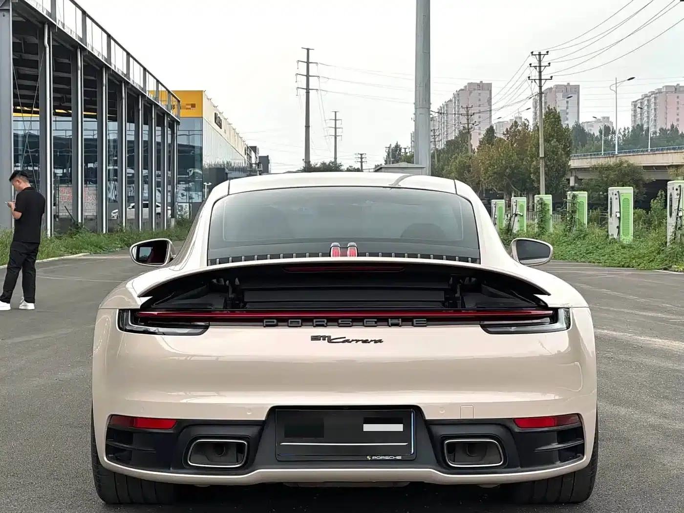 Porsche 911 2020 Carrera 3.0T — миниатюра 9