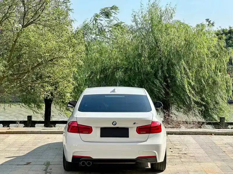 2018 BMW 3 Series 320i M Sport Package — миниатюра 3