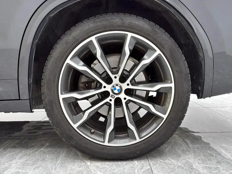 BMW X3 2022 xDrive30i Leading Edition M Sport Package — миниатюра 9