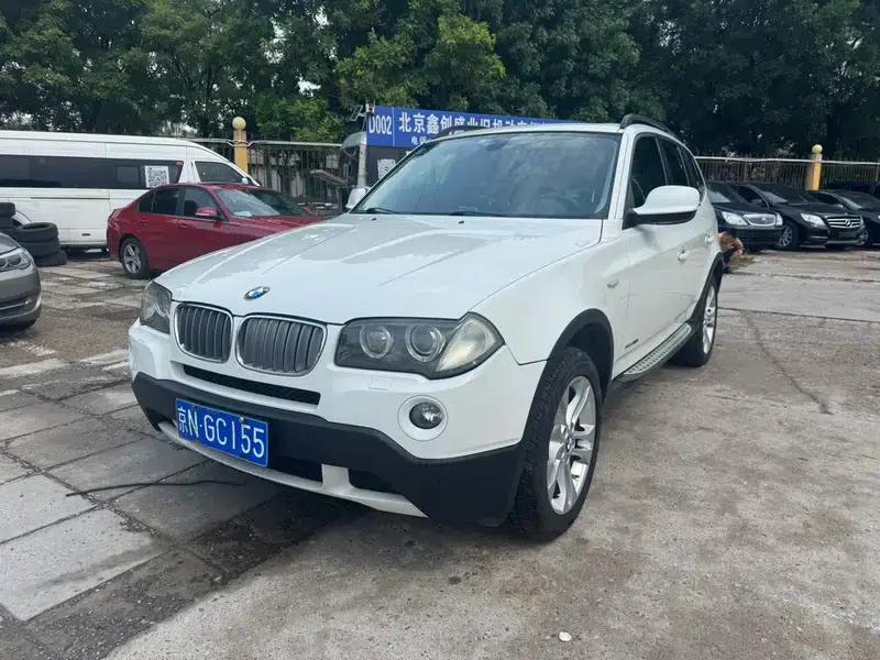 BMW X3 (Imported) 2010 xDrive30i Explorer Edition — миниатюра 1