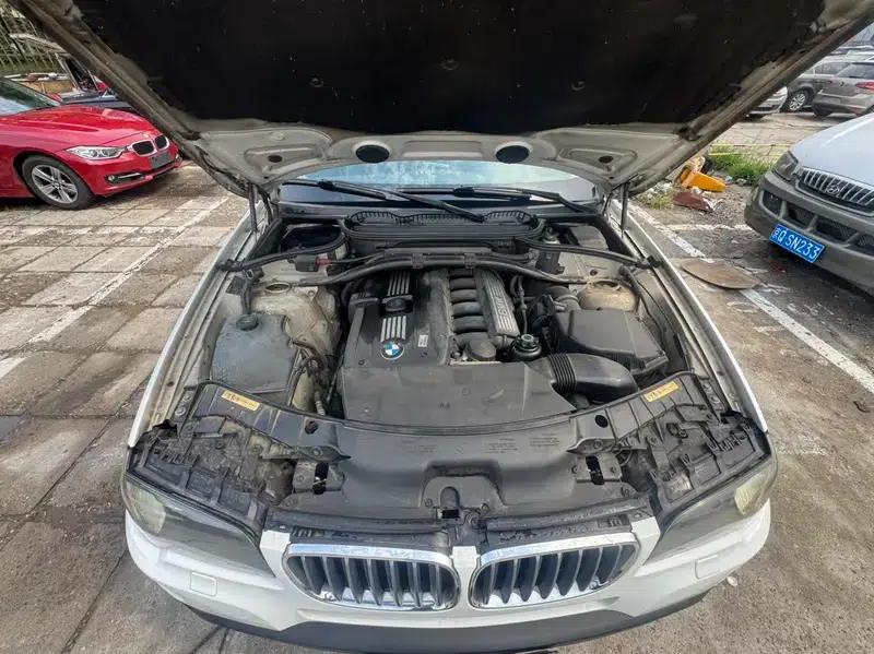 BMW X3 (Imported) 2010 xDrive30i Explorer Edition — миниатюра 5