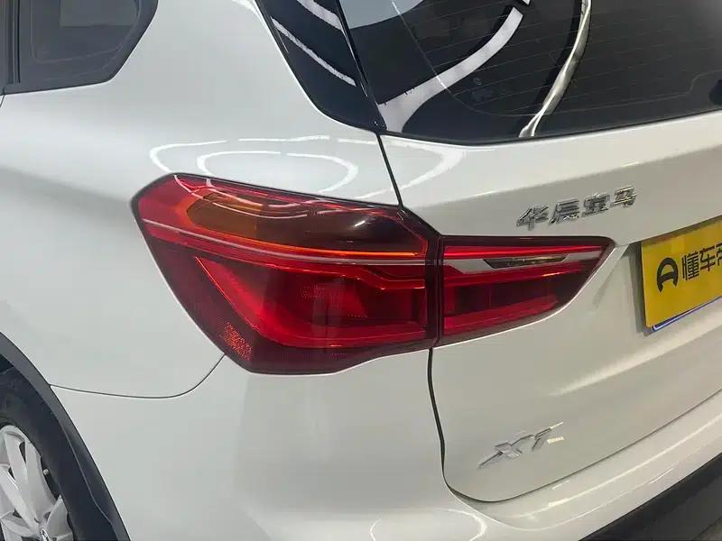 BMW X1 2019 sDrive18Li Fashion Edition — миниатюра 13