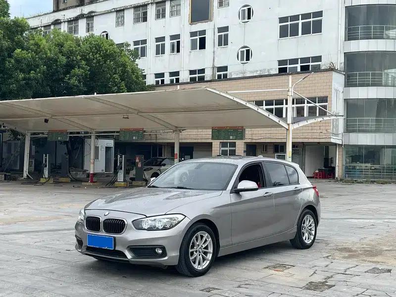 BMW 1 Series (Imported) 2016 118i Leading Edition — миниатюра 1