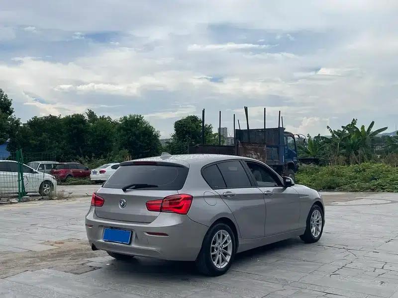BMW 1 Series (Imported) 2016 118i Leading Edition — миниатюра 6