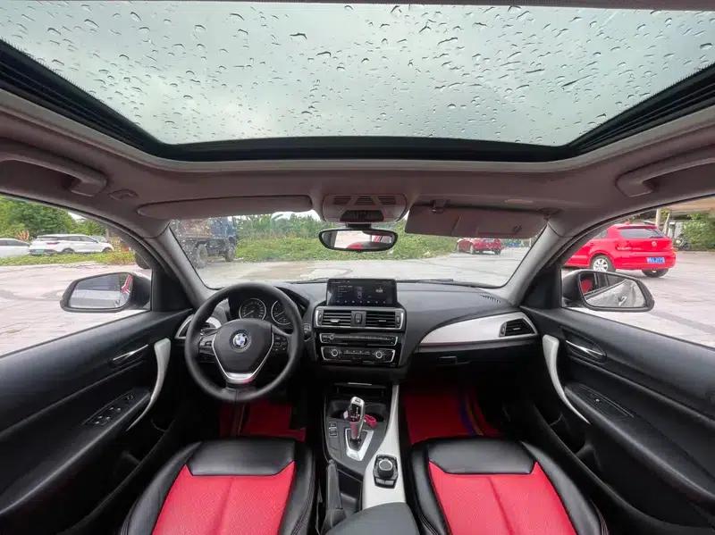 BMW 1 Series (Imported) 2016 118i Leading Edition — миниатюра 7