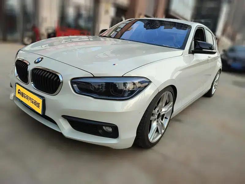 BMW 1 Series (Imported) 2018 118i Leading Edition — миниатюра 1