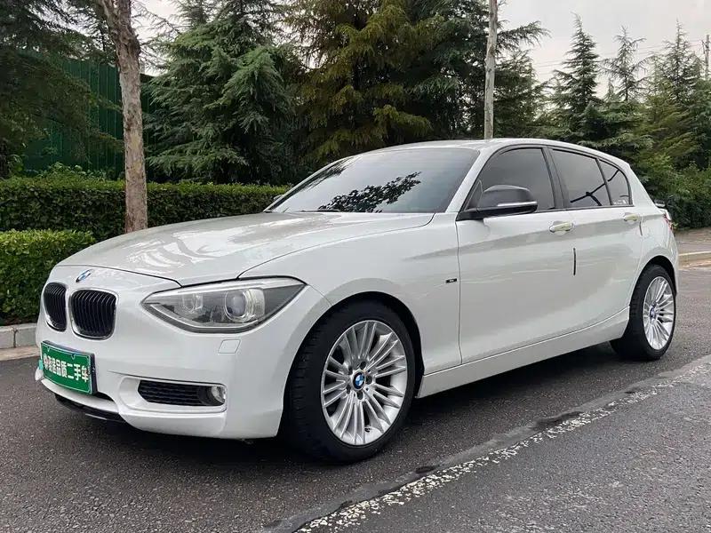BMW 1 Series (Imported) 2012 116i Urban Edition — миниатюра 1
