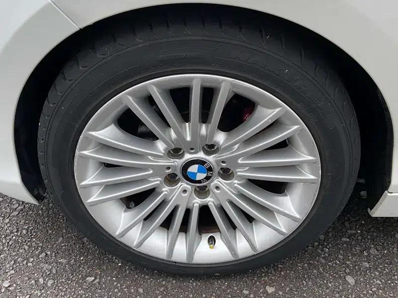 BMW 1 Series (Imported) 2012 116i Urban Edition — миниатюра 9