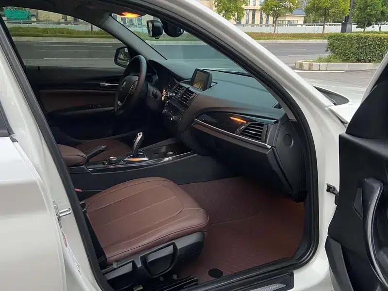 BMW 1 Series (Imported) 2012 116i Urban Edition — миниатюра 10