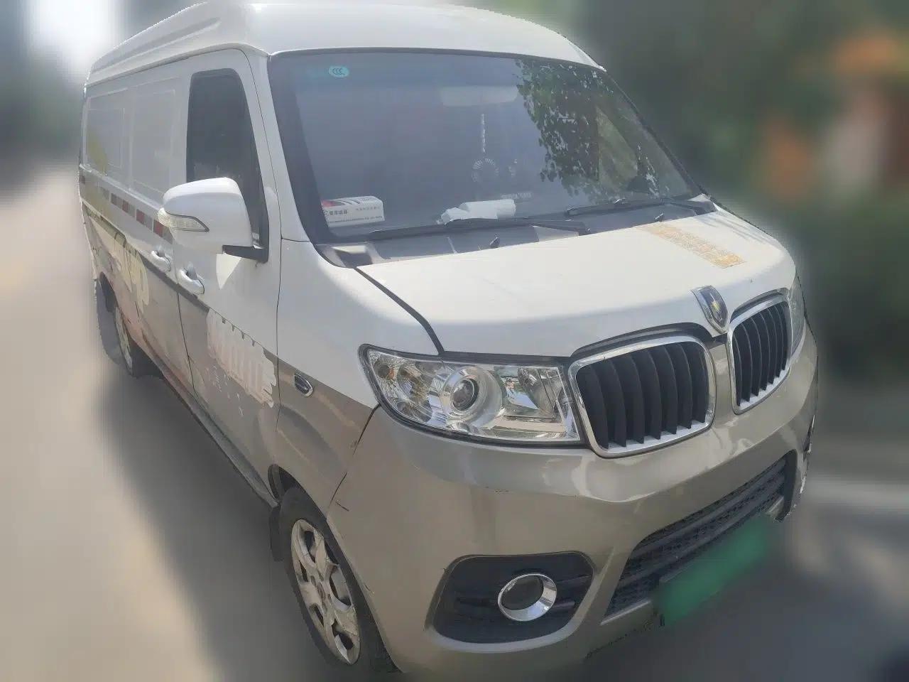 Jinbei Hiace X30 2021 1.5L Wealthy Single-Steaming Air-Conditioned Van China VI Standard SWC15M — миниатюра 3