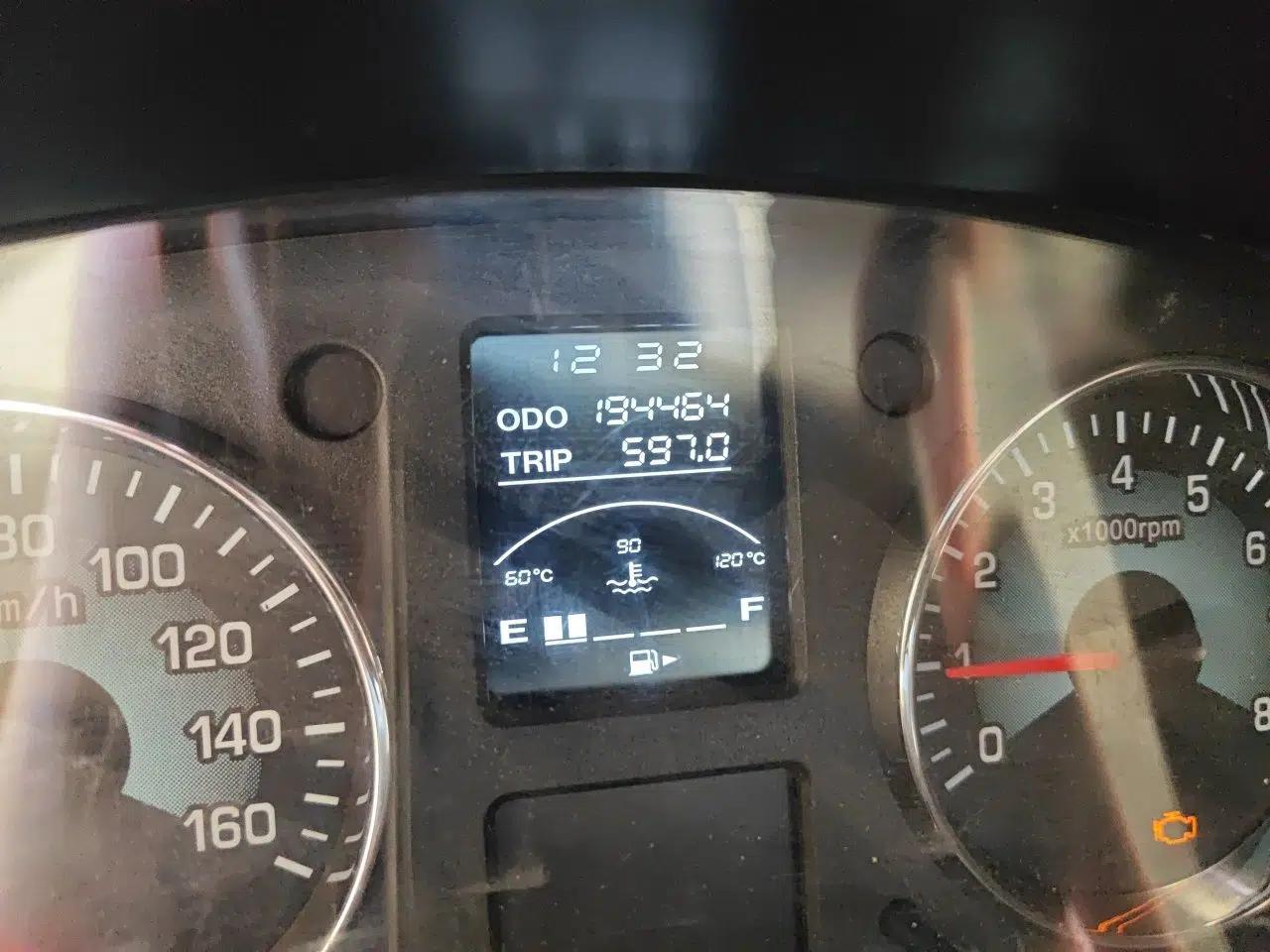 Jinbei New Hiace S 2021 1.5L Wealth Central Air-Conditioned Bus China VI Standard Model SWC15M — миниатюра 12