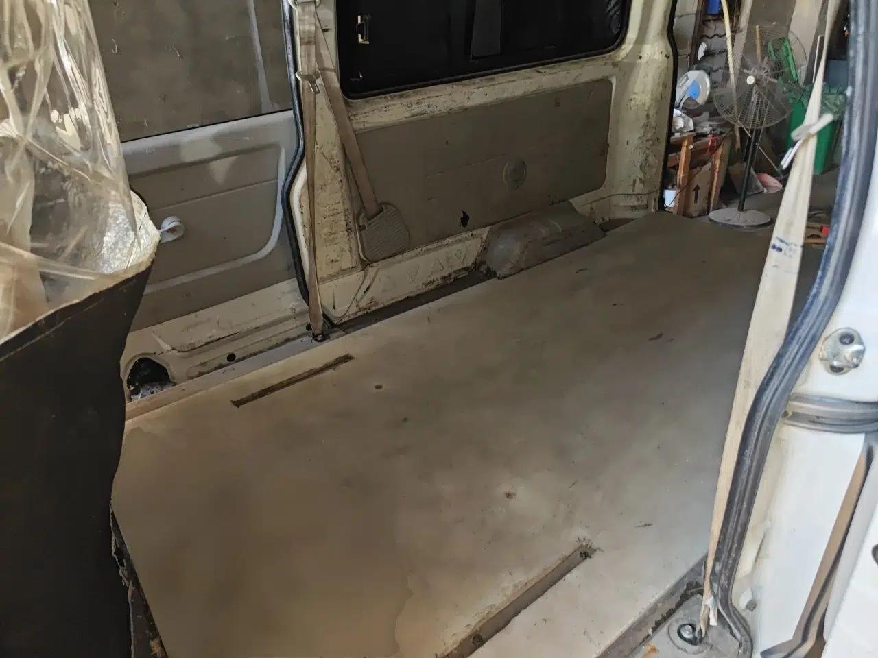 Jinbei New Hiace S 2021 1.5L Wealth Central Air-Conditioned Bus China VI Standard Model SWC15M — миниатюра 17