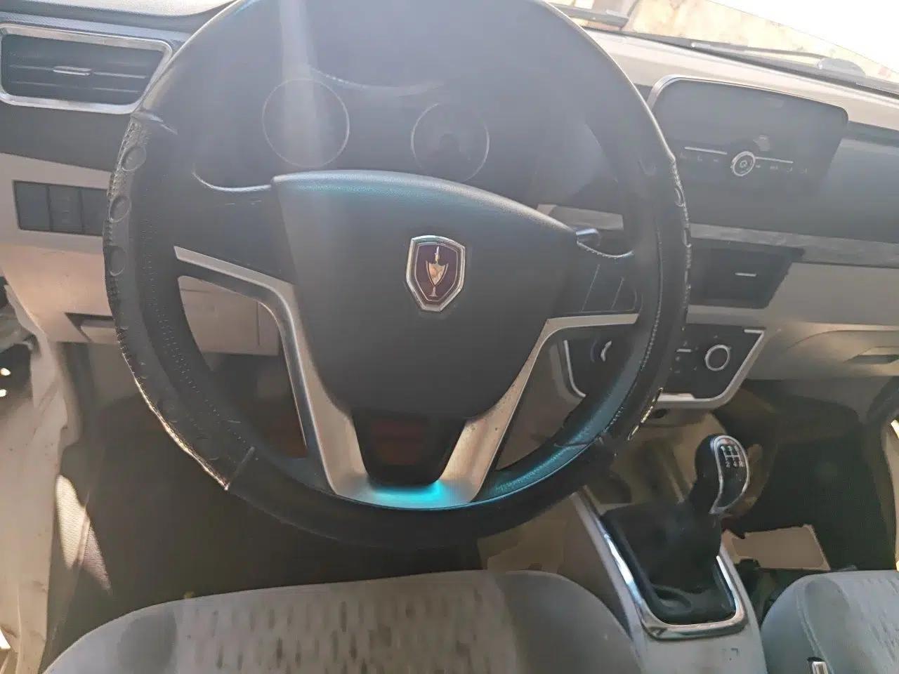 Jinbei New Hiace S 2021 1.5L Wealth Central Air-Conditioned Bus China VI Standard Model SWC15M — миниатюра 10