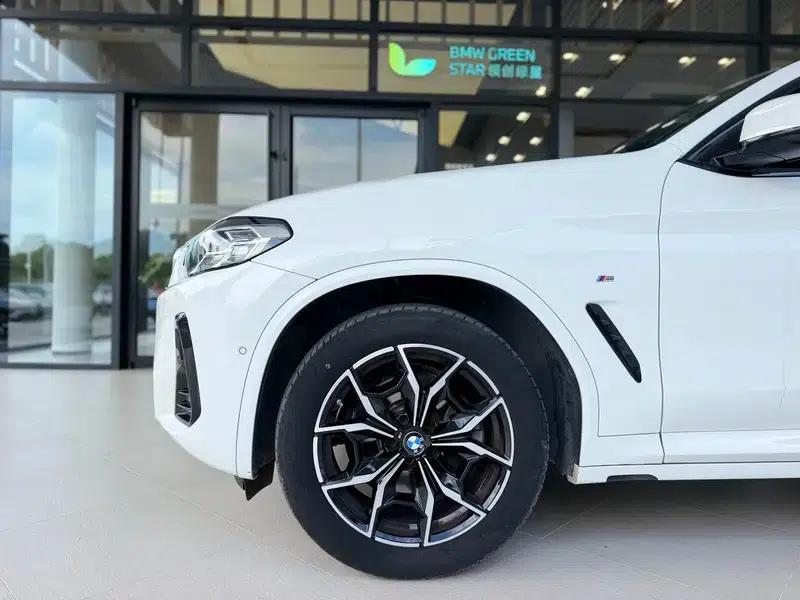 2022 BMW X4 xDrive 25i M Sport Package — миниатюра 8