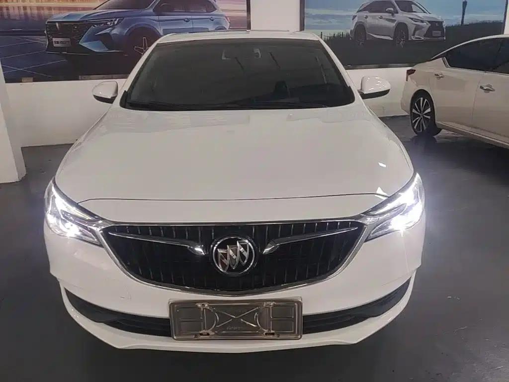 Buick Excelle 2021 Facelift Classic 1.5L Automatic Elite — миниатюра 3
